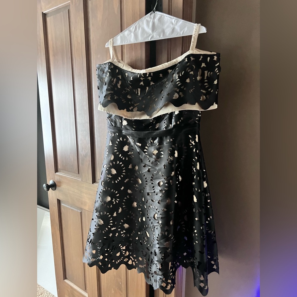 WHY Off-the-Shoulder Black and Tan Cut Out Cocktail Dress Large